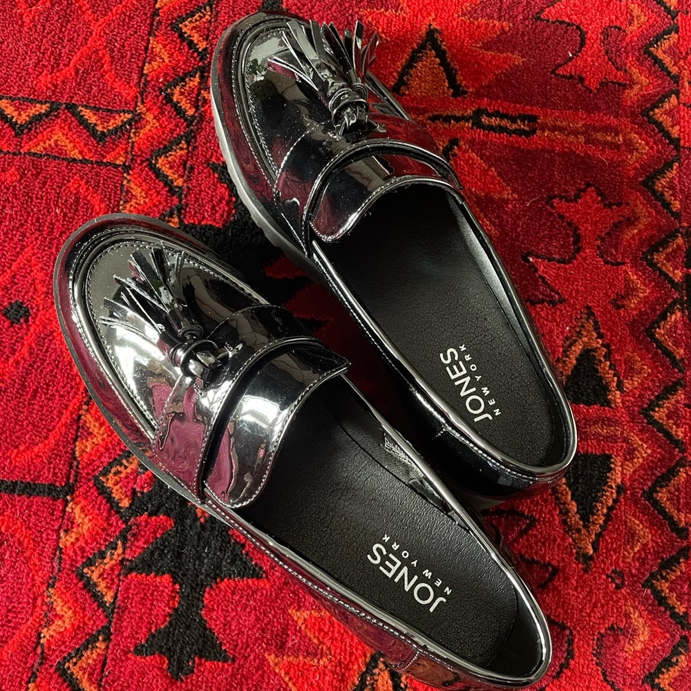 NWOT Faux Leather Loafers